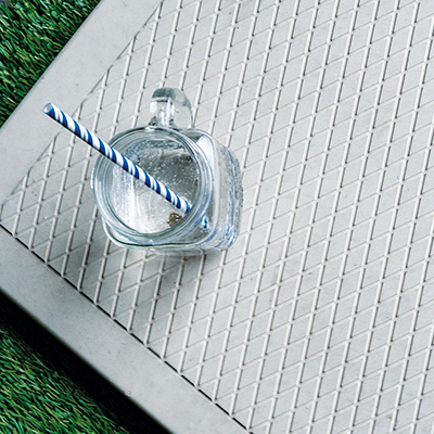 Dalle pour patio «Losange» - Gris pâle